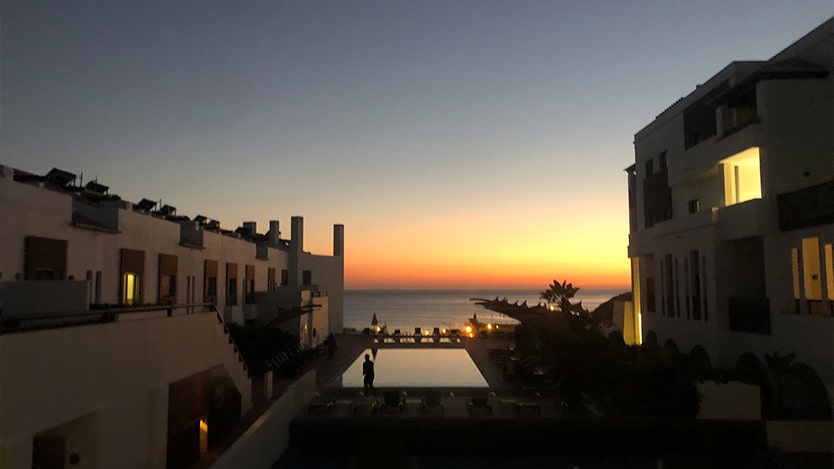 Der Sonnenuntergang aus dem Hotel