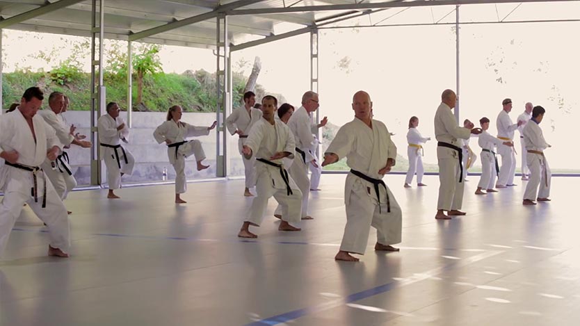 Gemeinsames Karate in Spanien